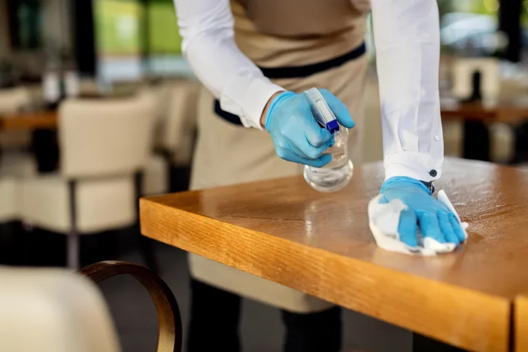 restaurant deep cleaning